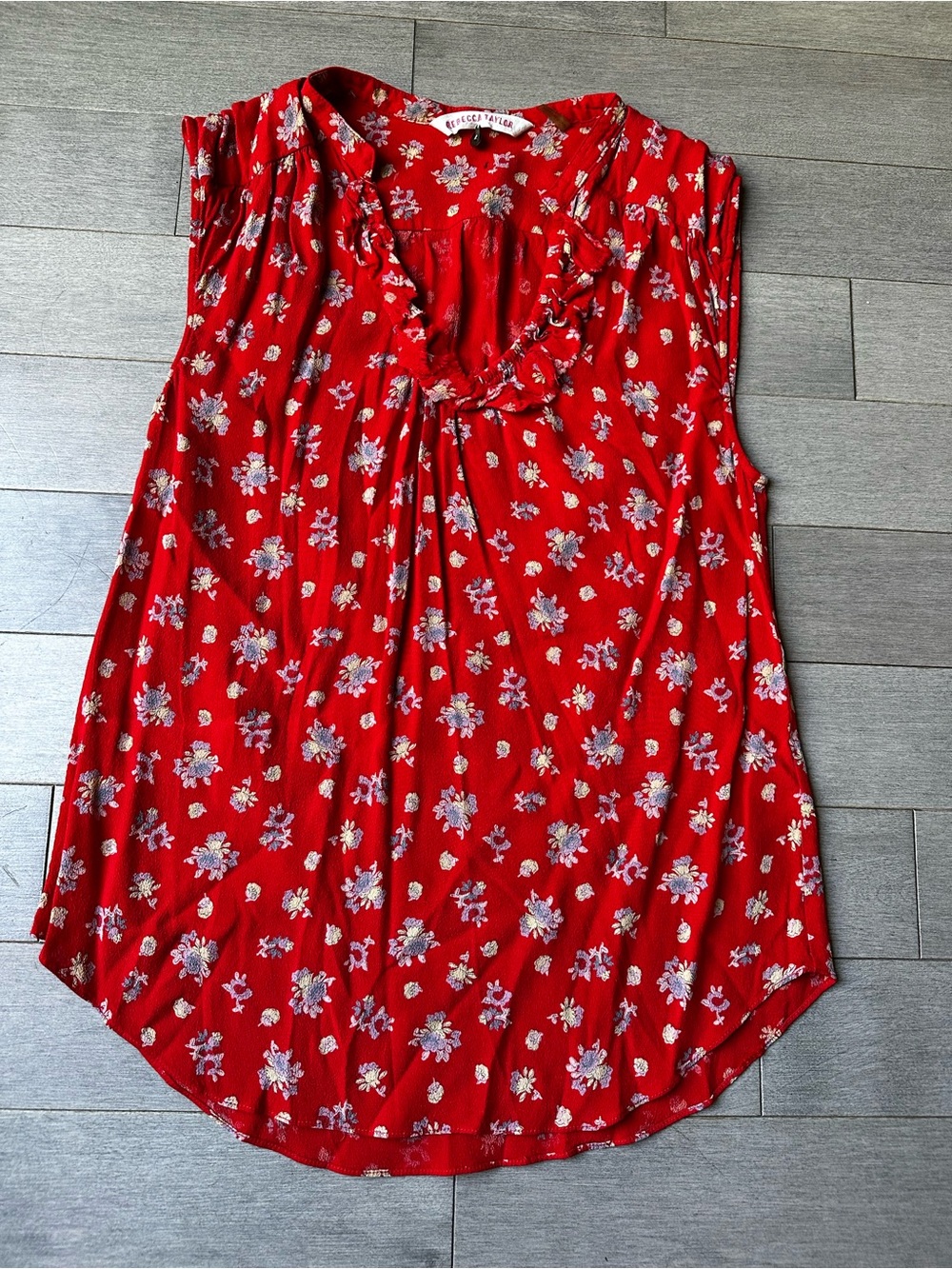 Women’s Rebecca Taylor Red Floral Ruffled Neckline Sleeveless Office Blouse 4